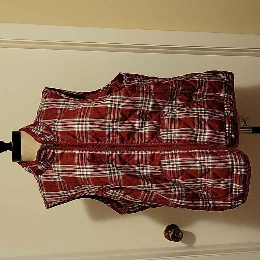 Croft & Barrow Lightweight Quilted Red Plaid Women's Vest